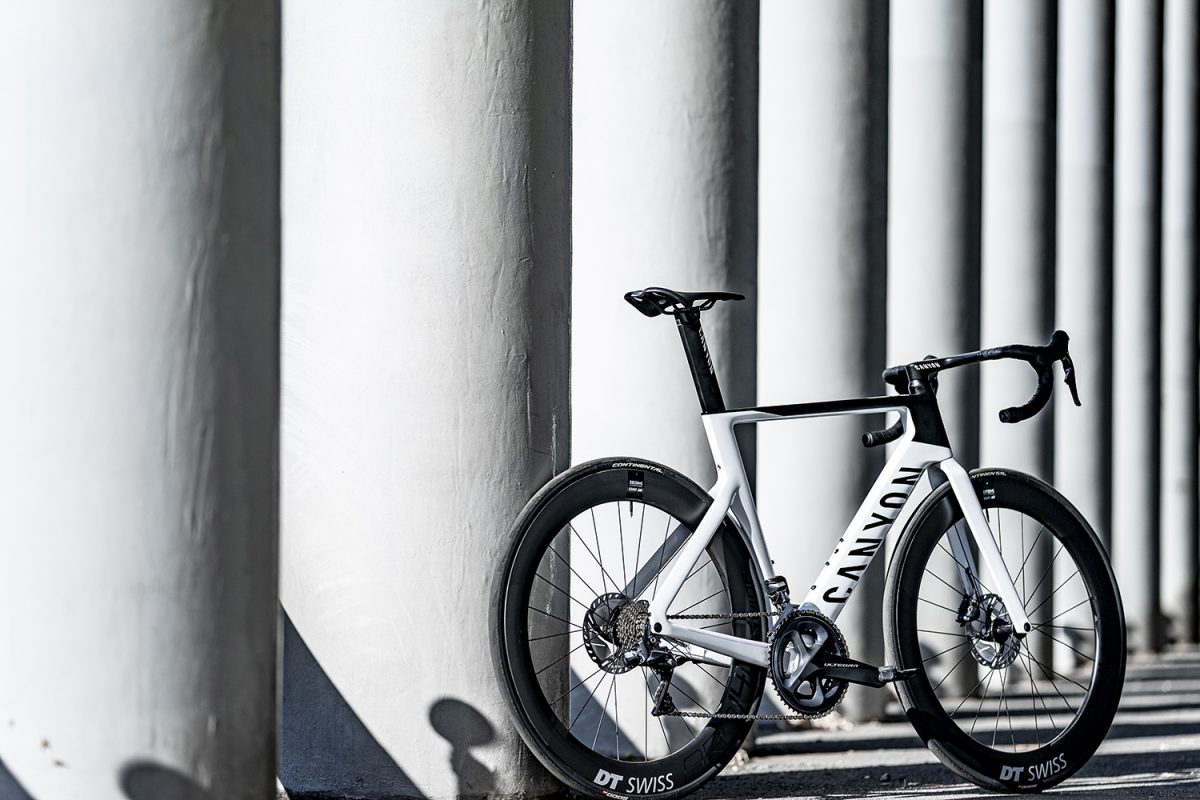 CANNYON AEROAD CF SLX ８